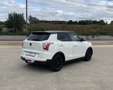 SsangYong Tivoli 1.6i Essence ** Keyless - 76.000km - GAR 12M ** Blanc - thumbnail 4