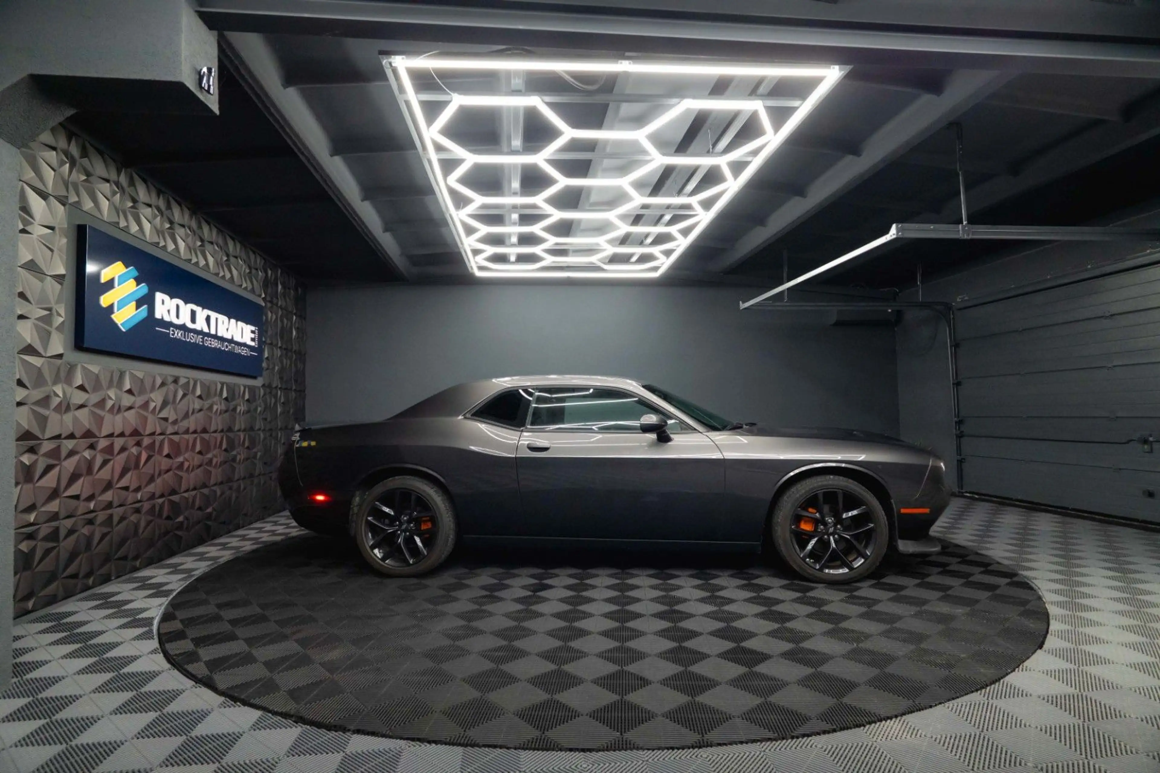 Dodge Challenger 3.6 V6 GT SRT Styling LAST CALL 19% — photo 8