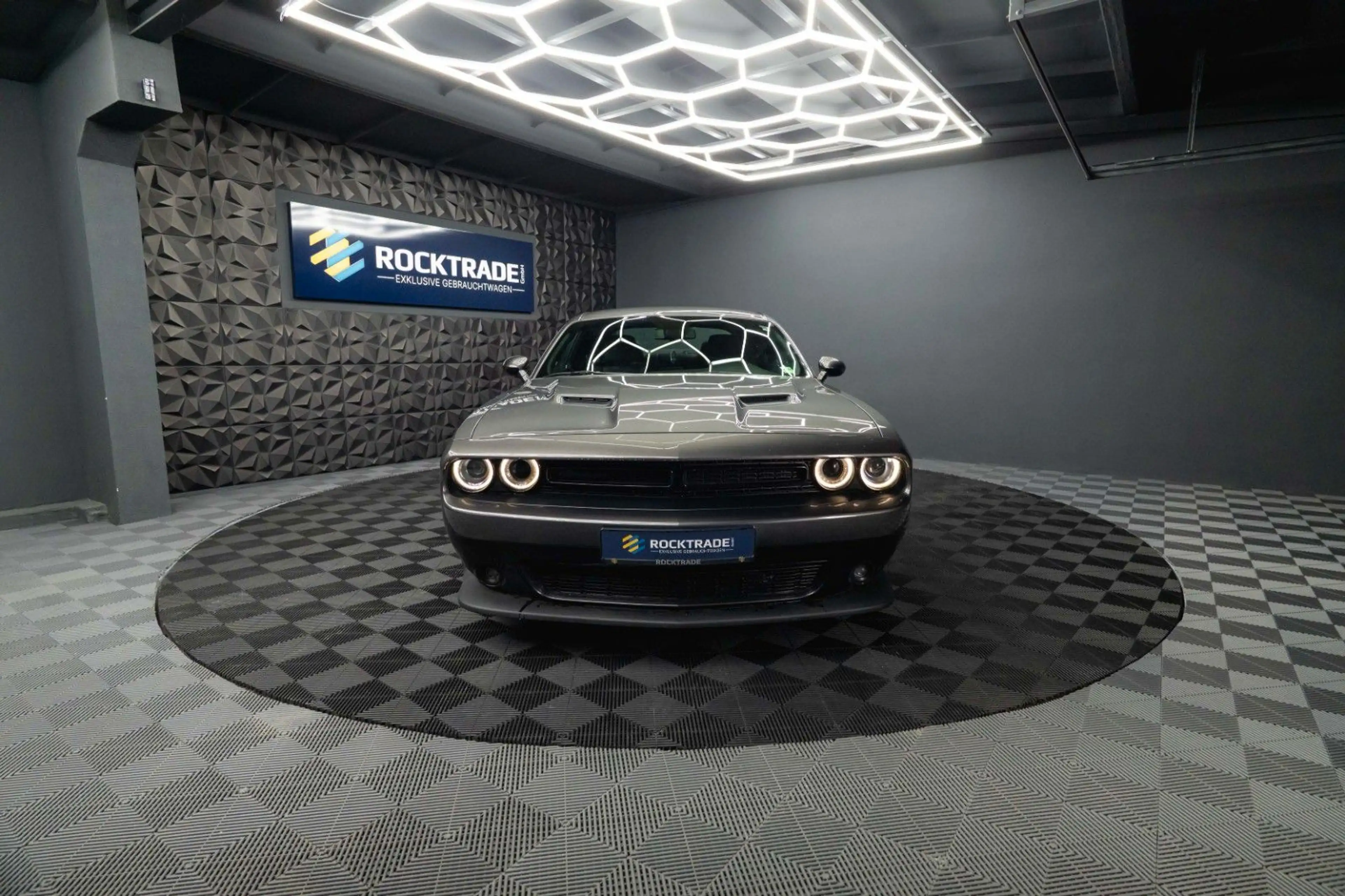 Dodge Challenger 3.6 V6 GT SRT Styling LAST CALL 19% — photo 4