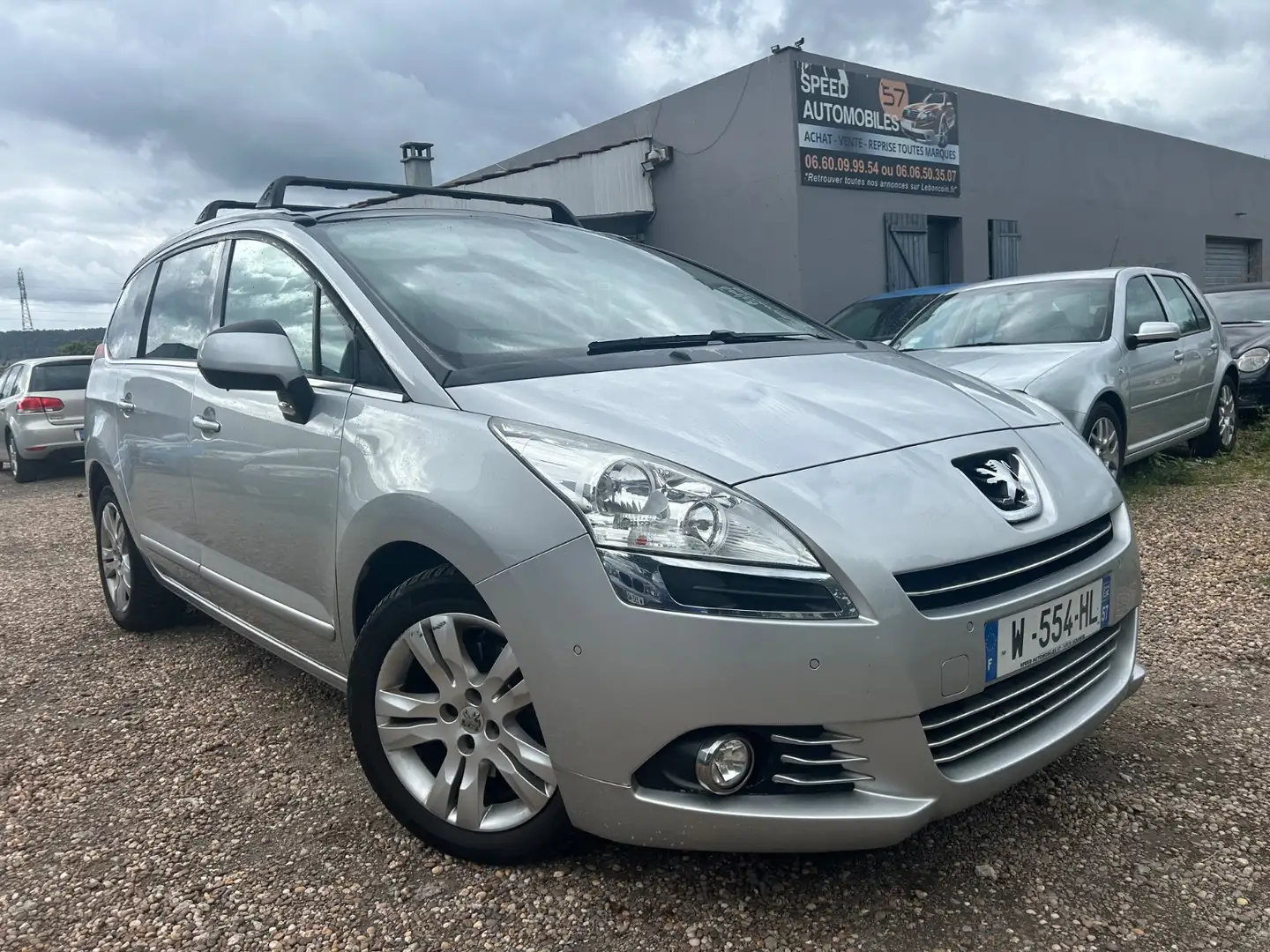 Peugeot 5008 Allure Szürke - 1