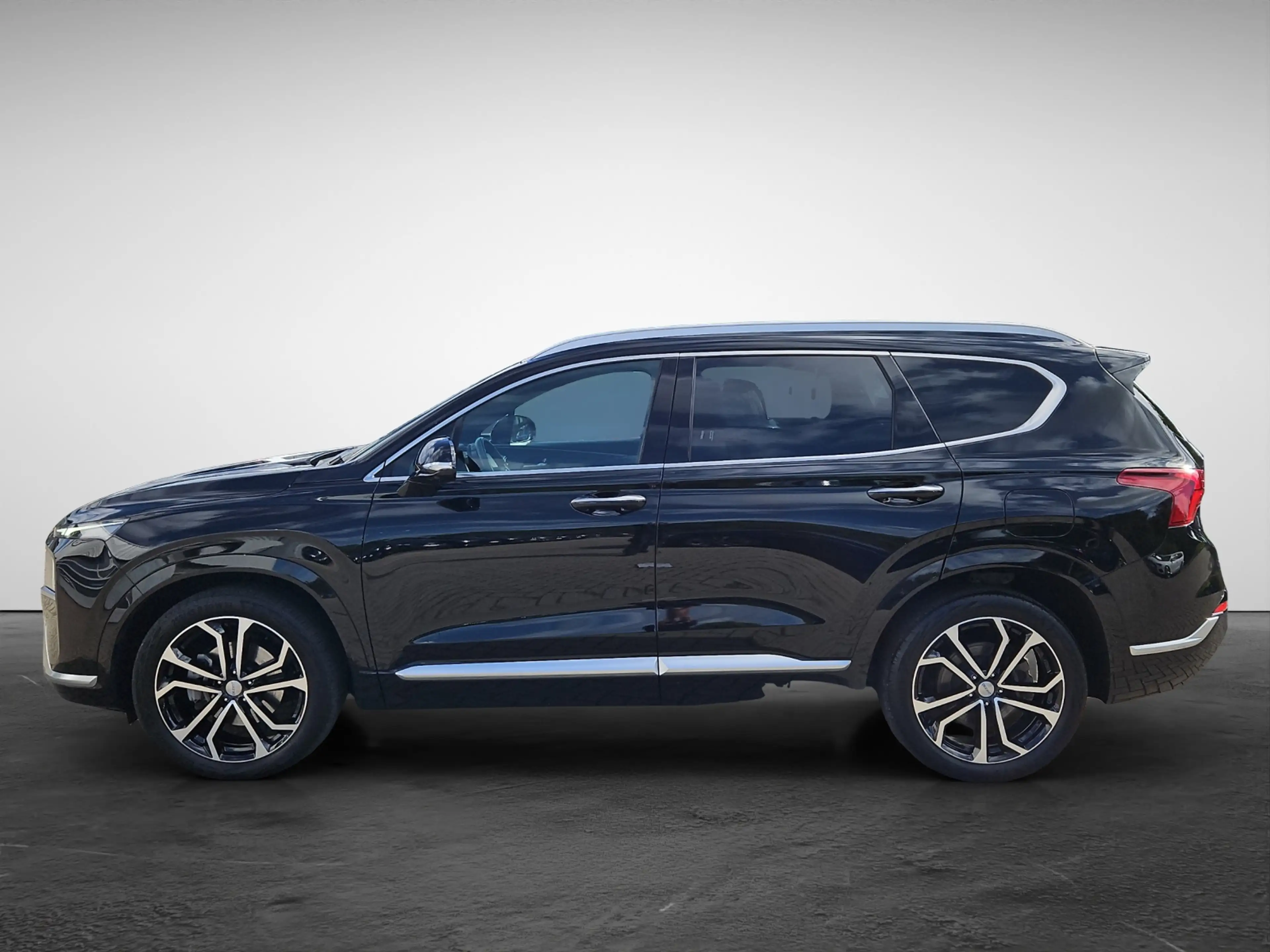 Hyundai SANTA FE Signature Plug-In Hybrid — photo 3