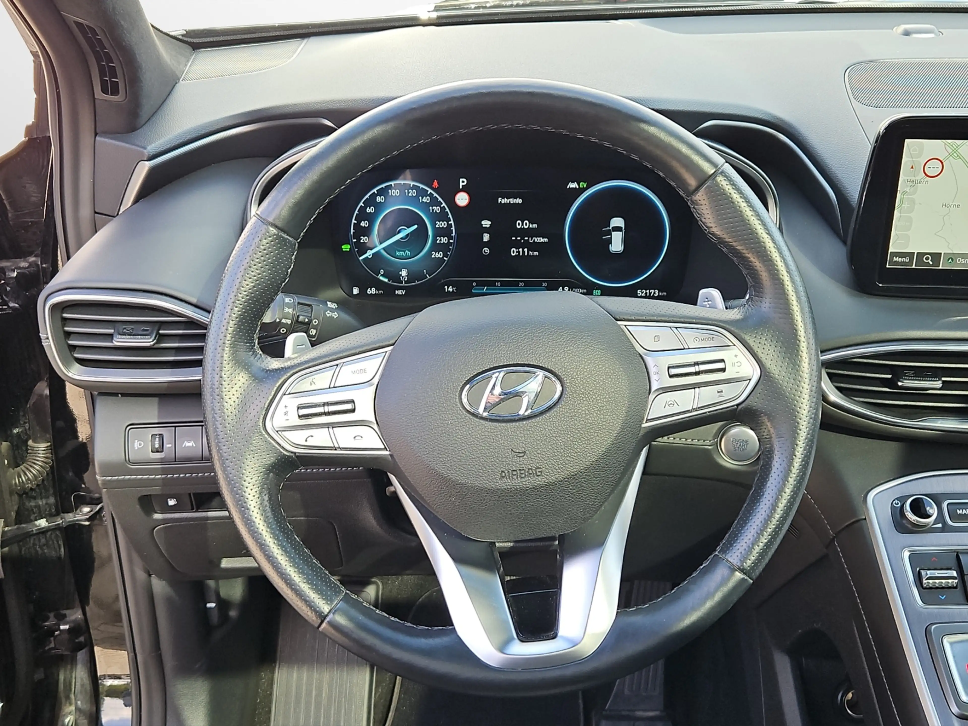 Hyundai SANTA FE Signature Plug-In Hybrid — photo 9