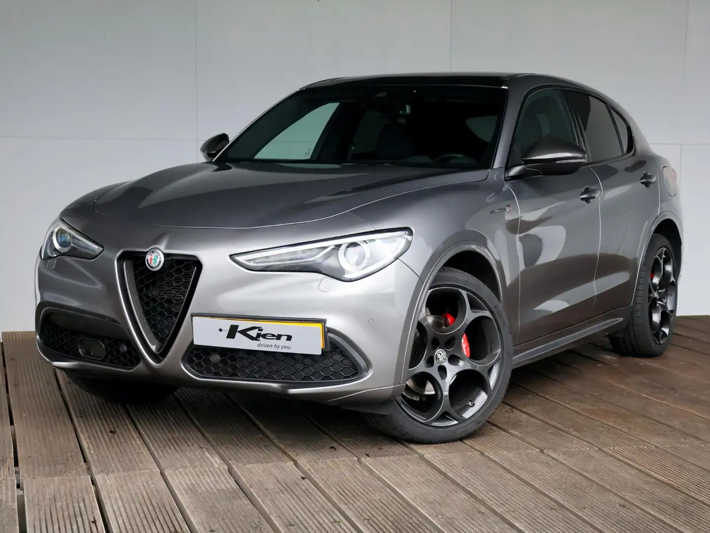 Alfa Romeo Stelvio 2.0 T AWD Veloce TI | Carbon Q interieur | Pano-da Gris - 2