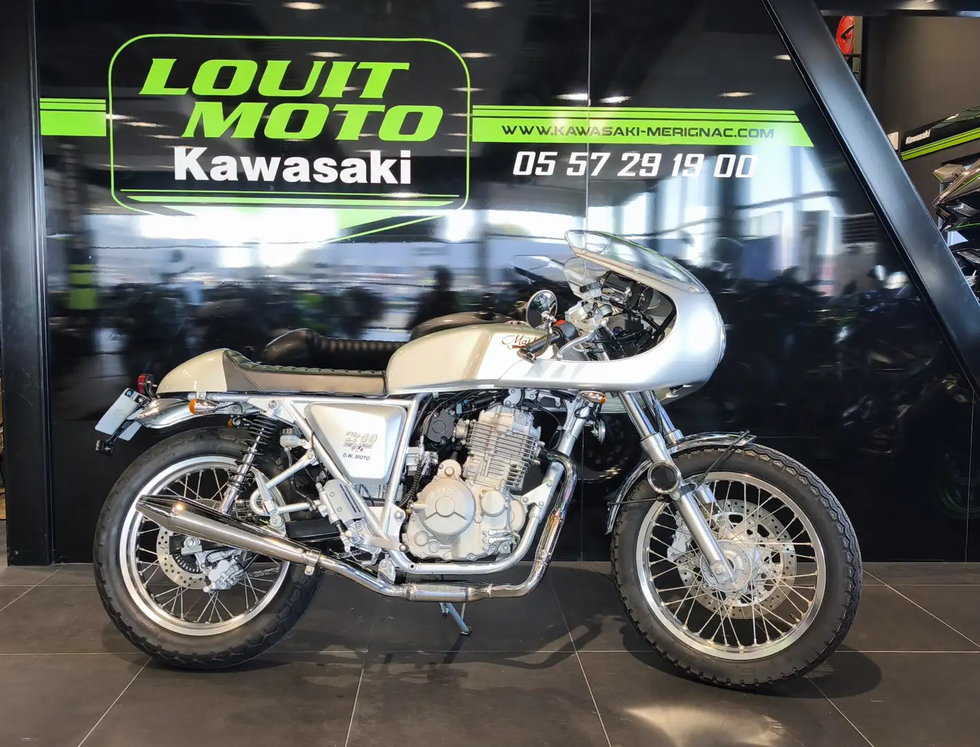 Mash Café Racer Gris - 1