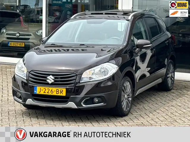 Suzuki SX4 S-Cross 1.6 Exclusive