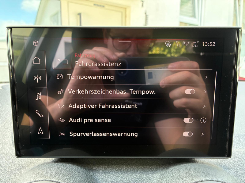 Audi Q2 1.5 TFSI DSG LED SHZ PDC KAMERA SHZ ACC — photo 13