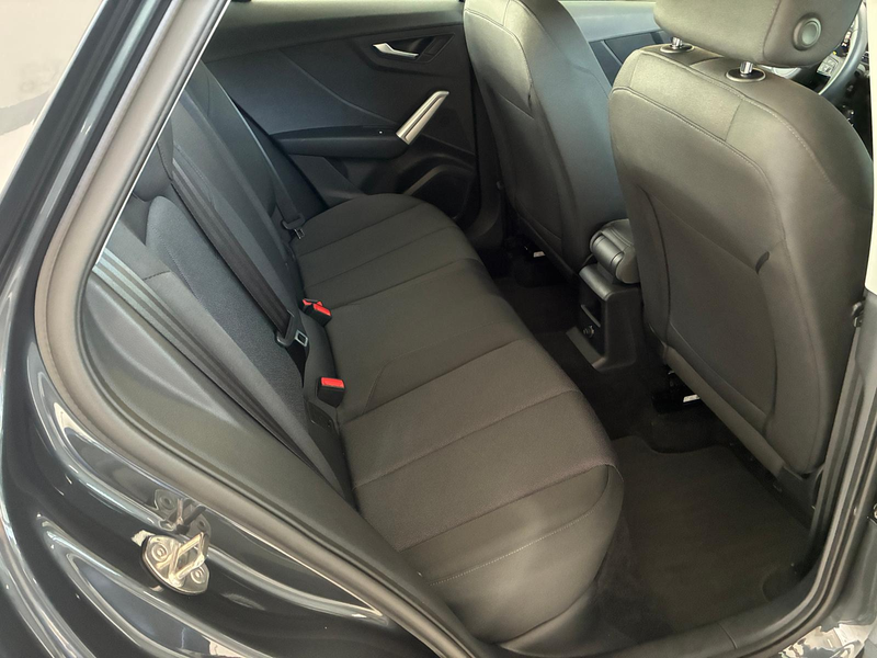 Audi Q2 1.5 TFSI DSG LED SHZ PDC KAMERA SHZ ACC — photo 27