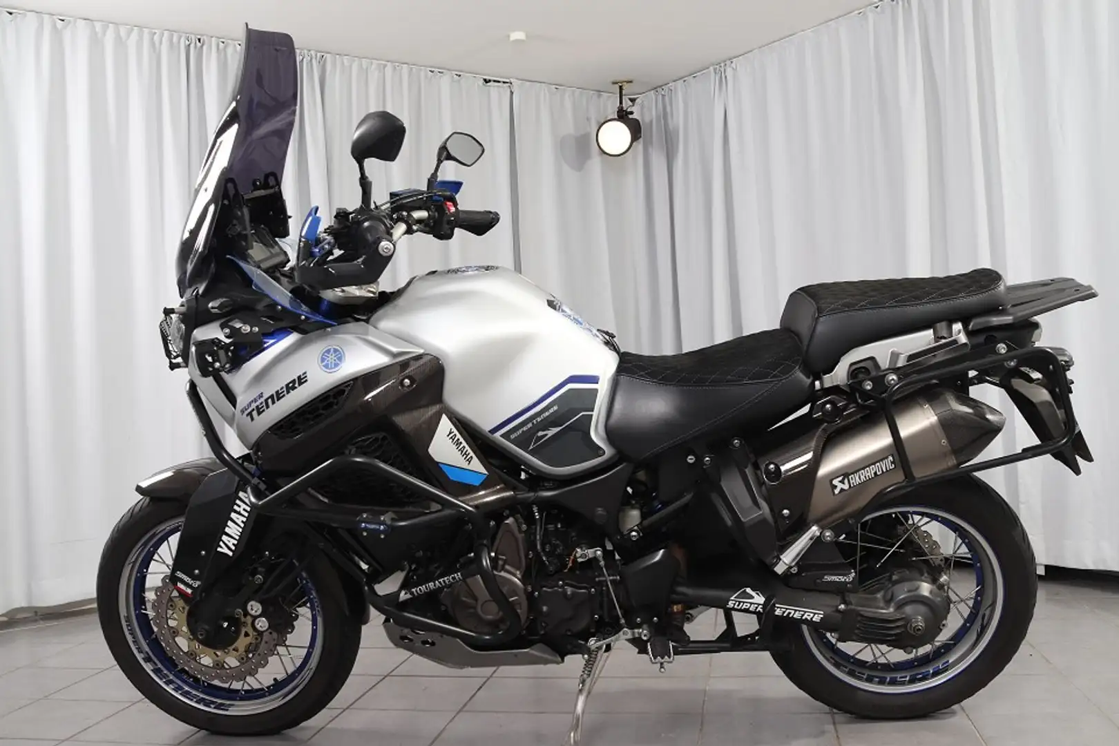 Yamaha XT 1200 Z Super Tenere Akra Diverses Zubehör Argento - 1