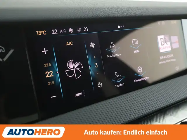 DS Automobiles DS 4 view 21