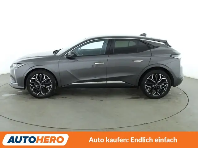 DS Automobiles DS 4 view 3