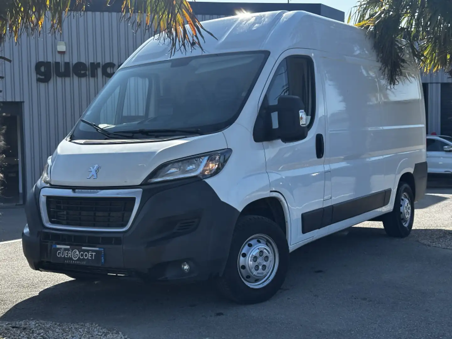 Peugeot Boxer 330 L2H2 2.0 BLUEHDI 130 PREMIUM PACK Blanc - 2