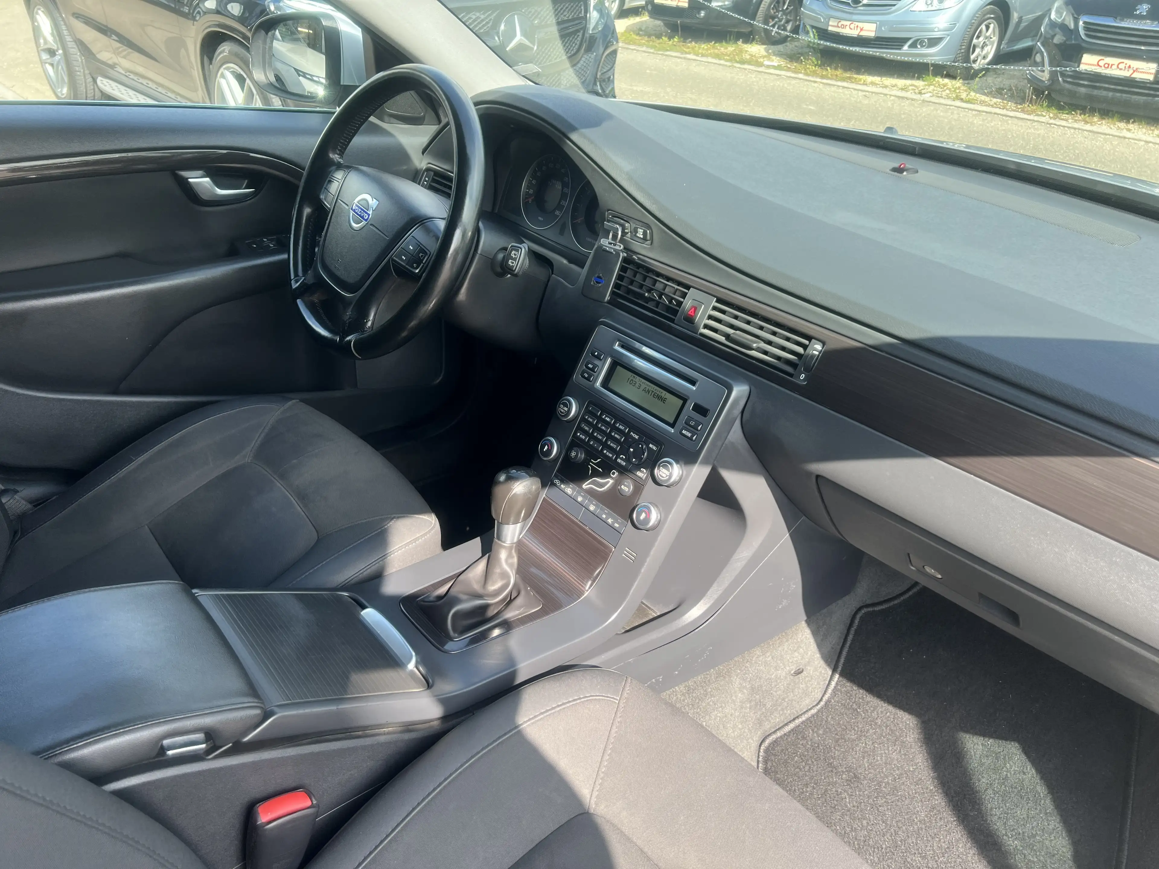 Volvo V70 Kinetic — photo 5