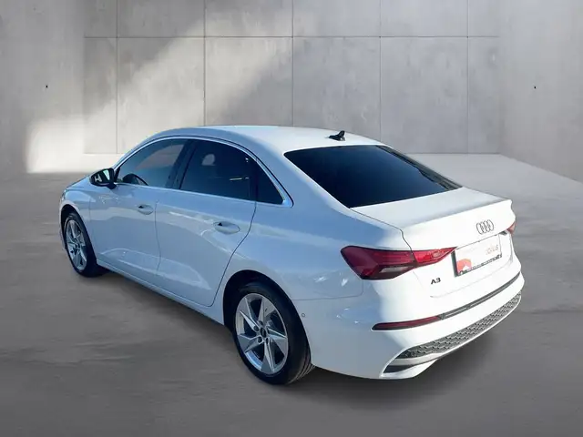 Audi A3 view 4