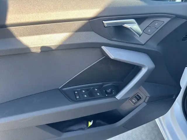Audi A3 view 14
