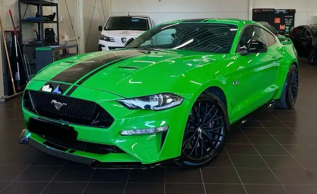 Ford Mustang Fastback V8 5.0 GT B&o