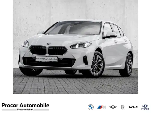 Bmw 120 RFK NAVI LED PDC V+H DAB Parkass. Tempomat