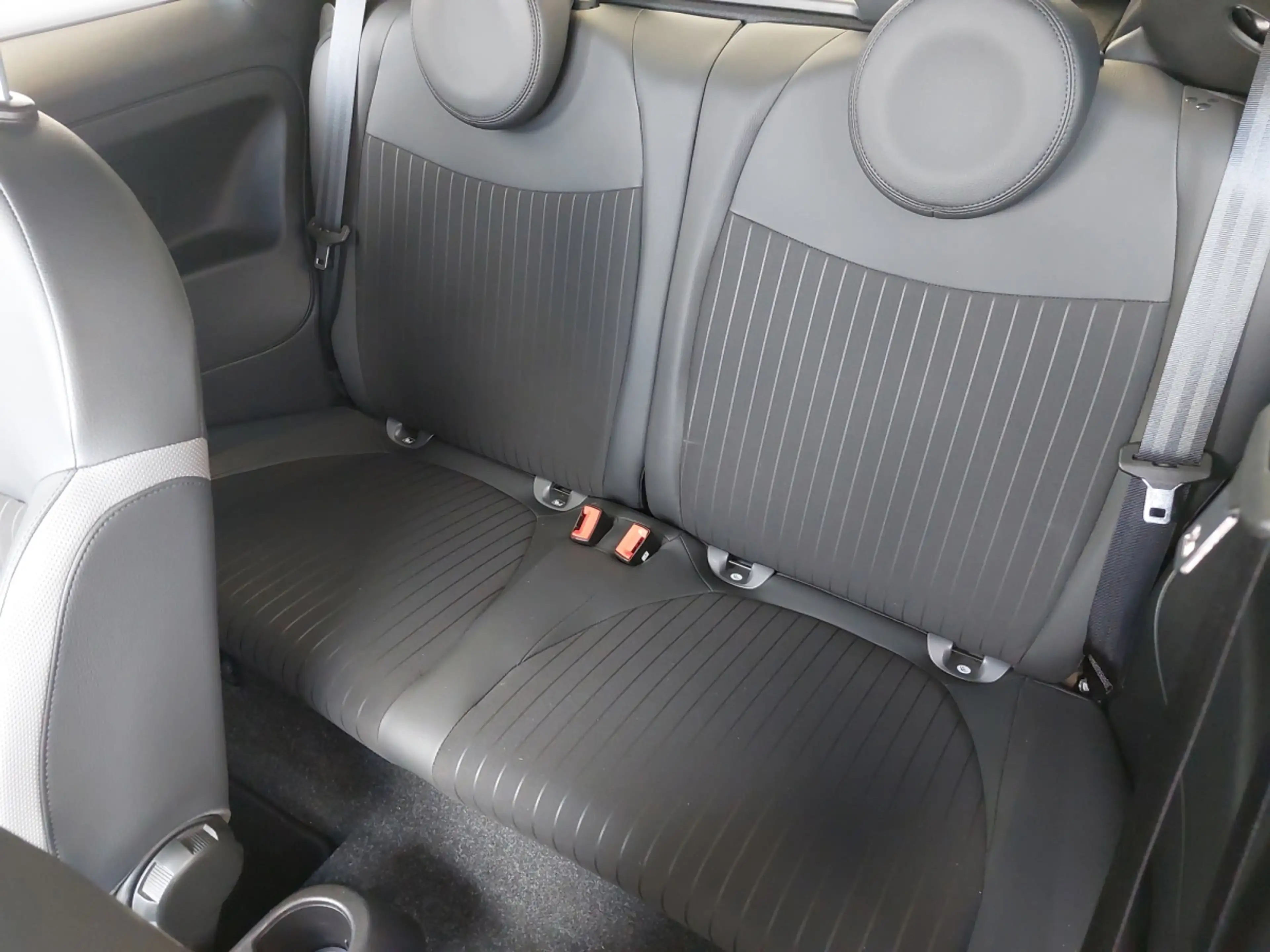 Fiat 500C 500C FireFly 70 Rockstar — photo 11
