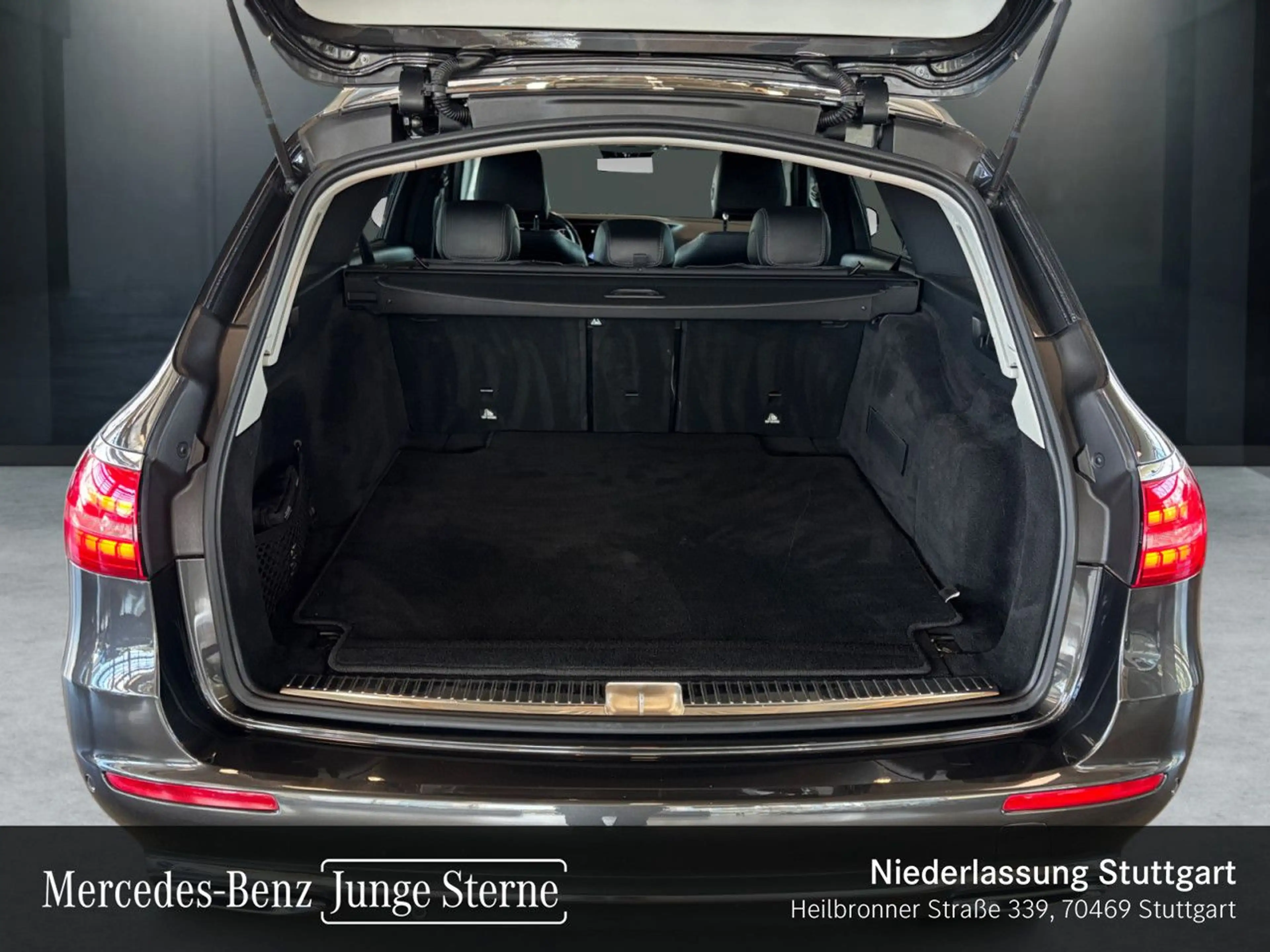 Mercedes-Benz E 220 d T AVANTG+AHK+LED+KAMERA+TOTW+9G — photo 6