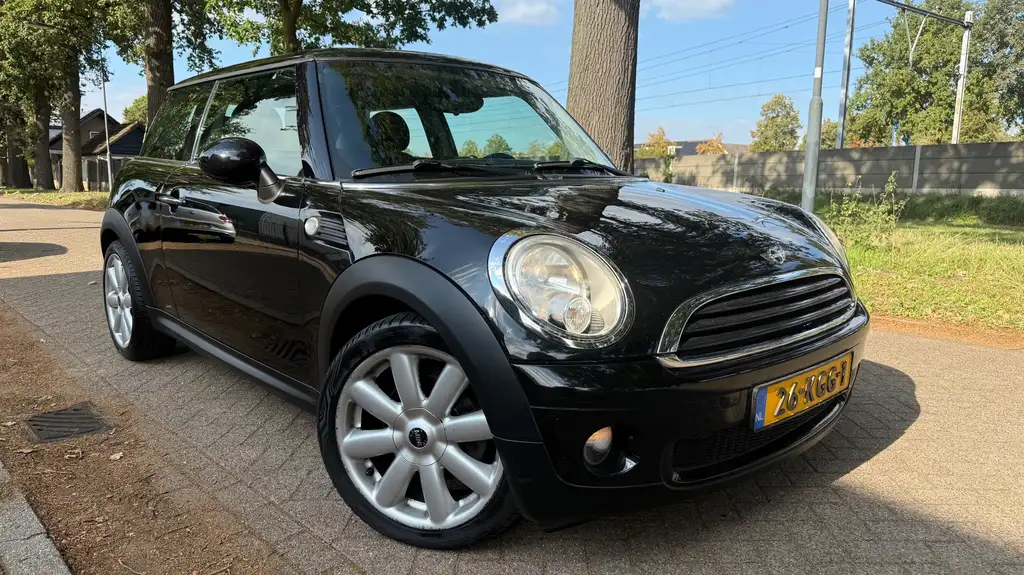Mini One 2009 из Европы — купить под ключ