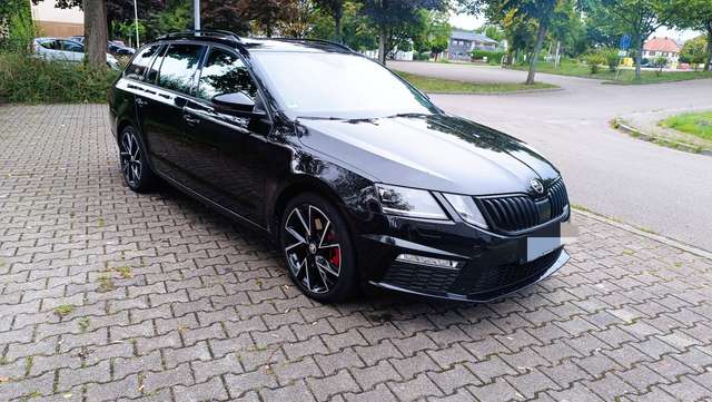 Skoda Octavia Combi 2.0 TDI DSG RS