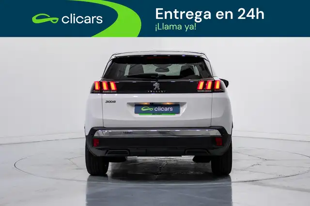 Peugeot 3008 view 4