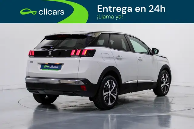 Peugeot 3008 view 5