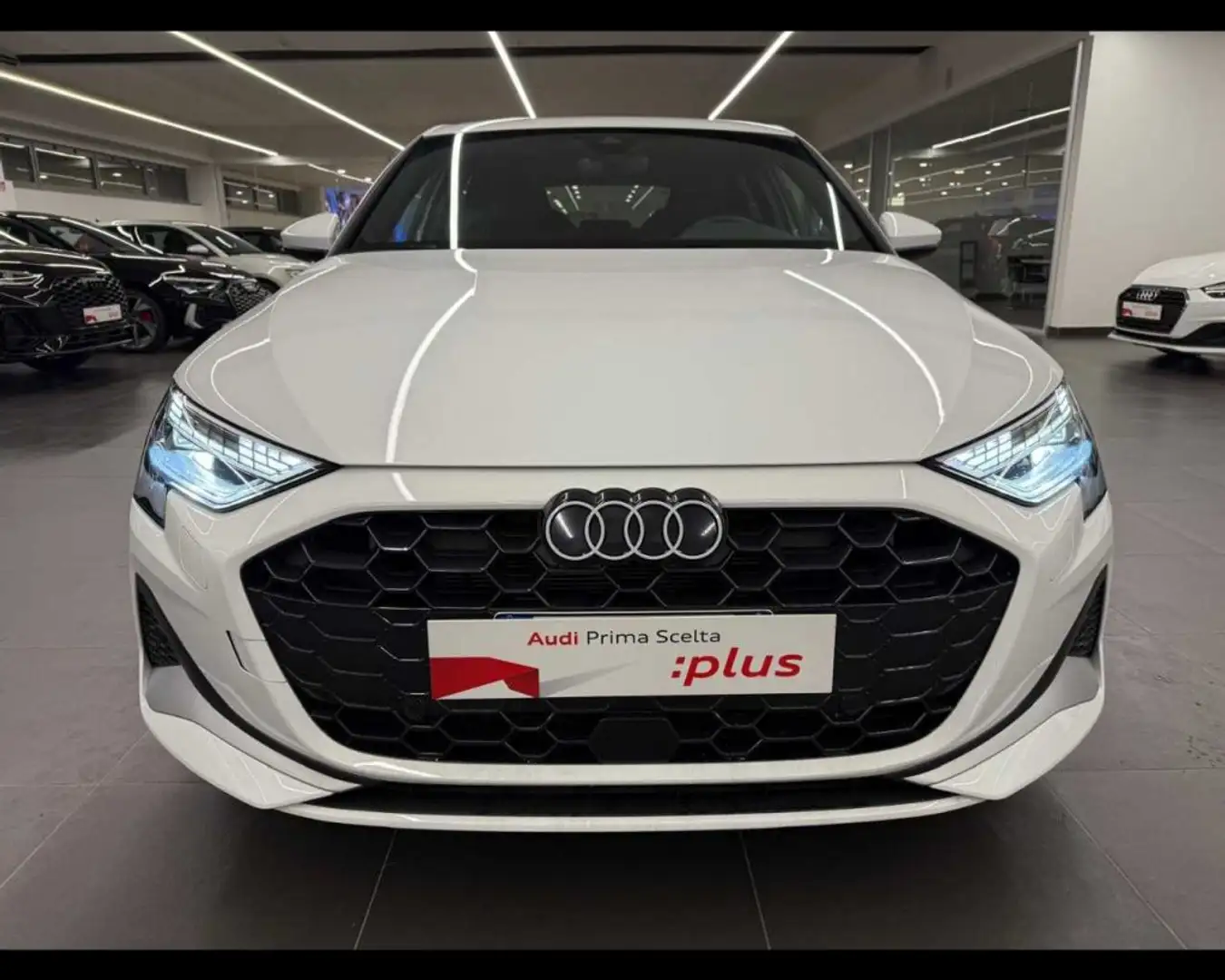 Audi A3 A3 Sportback  35 TFSI  110(150) kW(CV) S tronic Bianco - 2