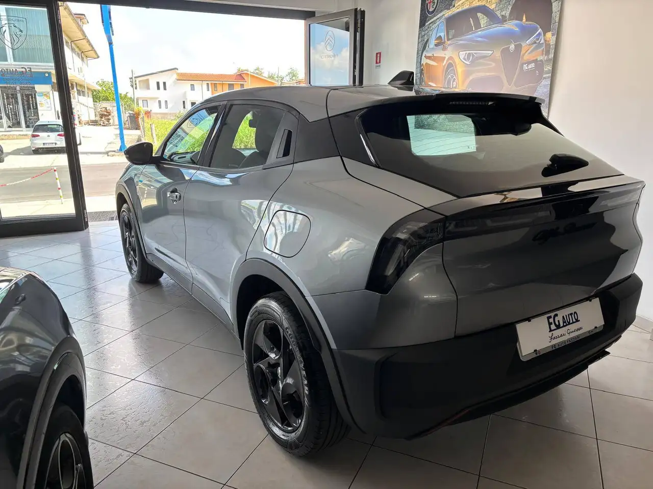 Alfa Romeo Junior 2025