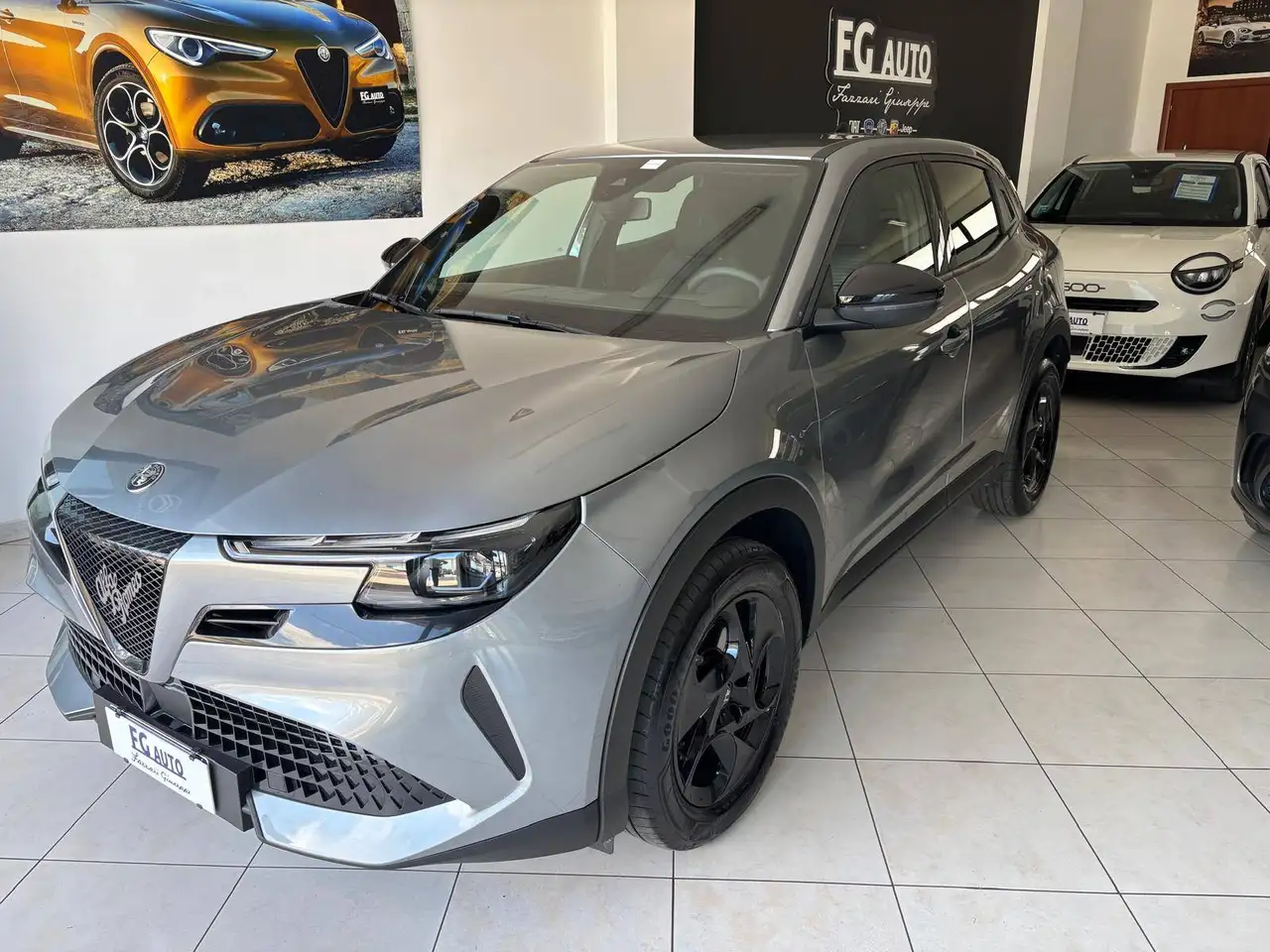 Alfa Romeo Junior 2025