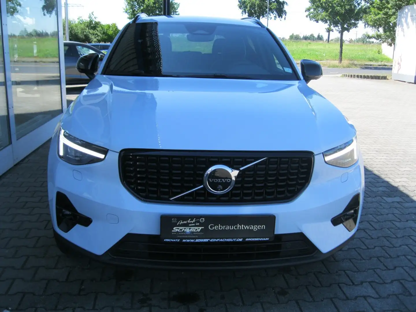 Volvo XC40 B3 Plus Dark Plus Dark Blau - 2