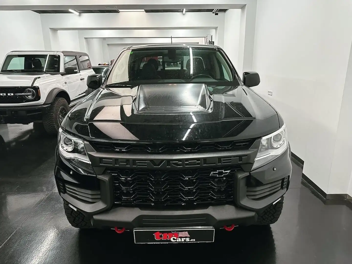 Chevrolet Colorado ZR2 Schwarz - 2