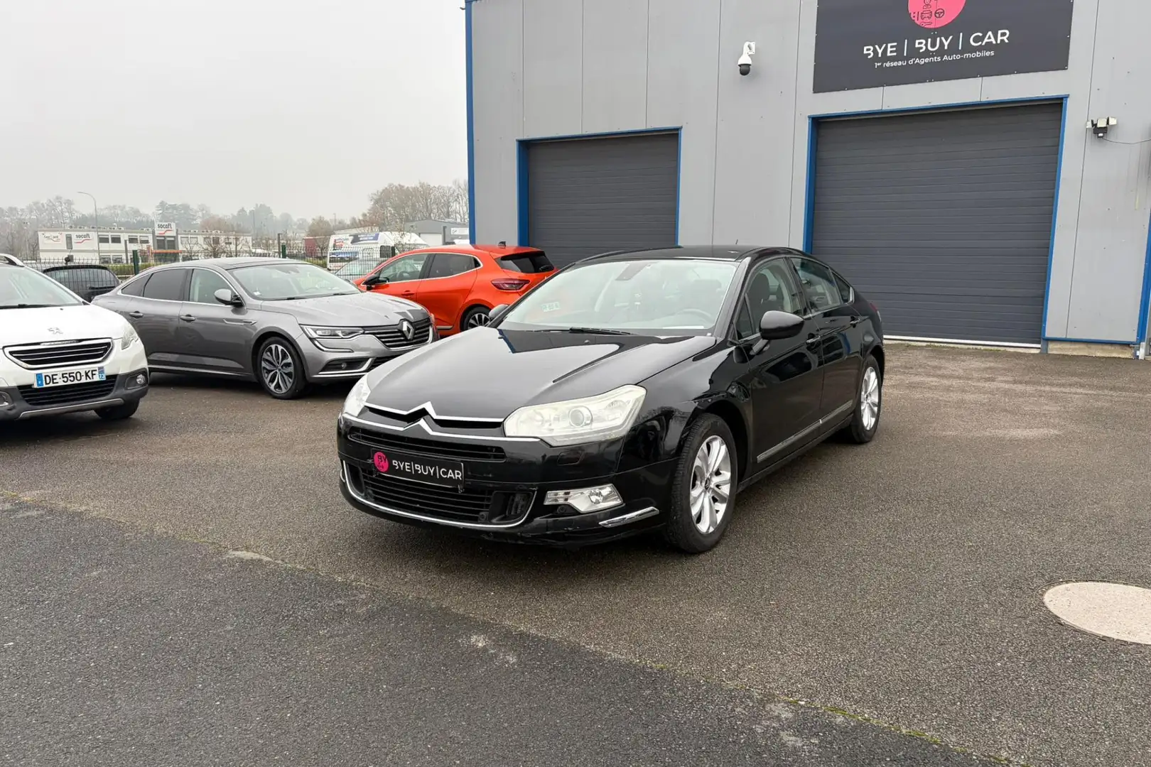 Citroen C5 2.0 HDi 16V 160 BV6 BERLINE ATTELAGE Exclusive DISTRI NEUVE REVISEE 165 GTIE 12M 508 PASSAT Negru - 1