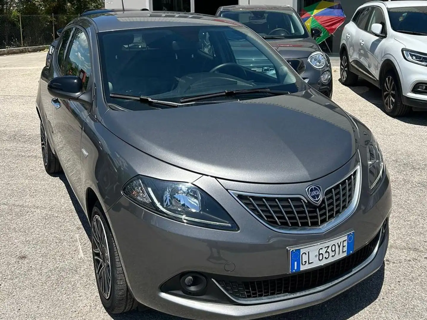 Lancia Ypsilon Ypsilon III 2021 1.0 firefly hybrid Gold s Grigio - 1