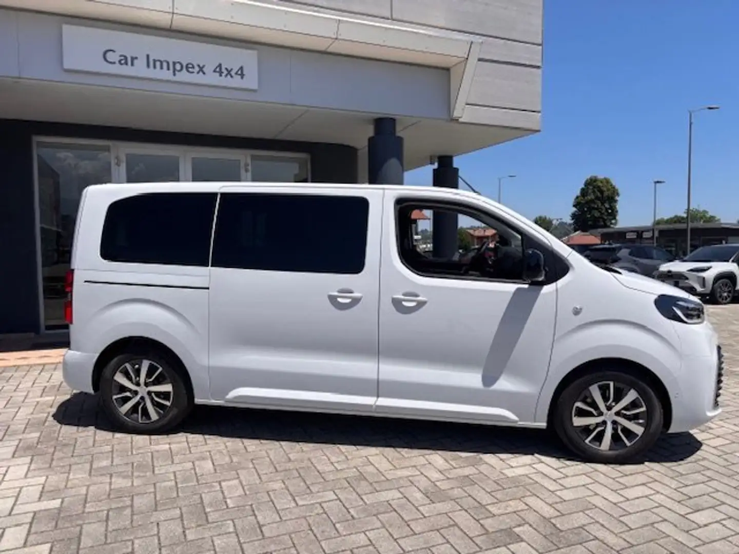 Toyota Proace Verso 2.0 D 144CV MT L1 Executive Blanc - 2