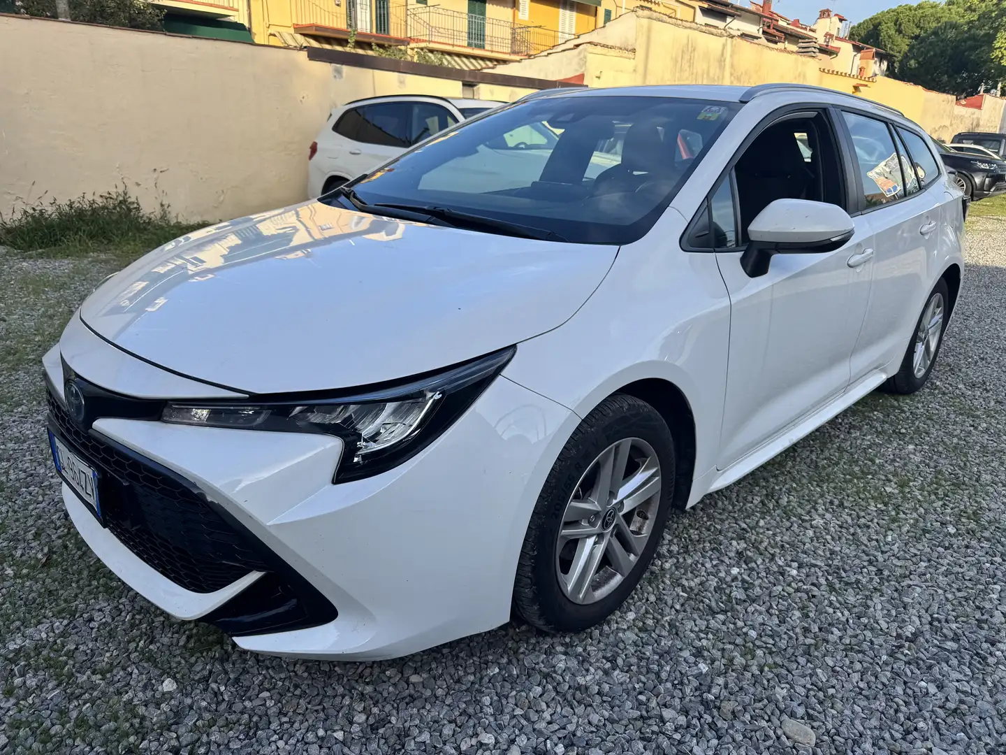 Toyota Corolla Touring Sports 1.8h Business cvt Bianco - 2