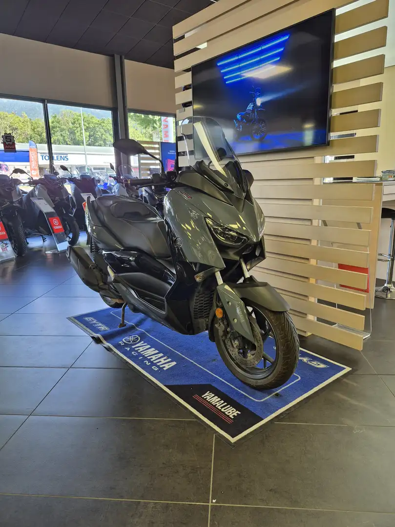 Yamaha X-Max 125 Gris - 1