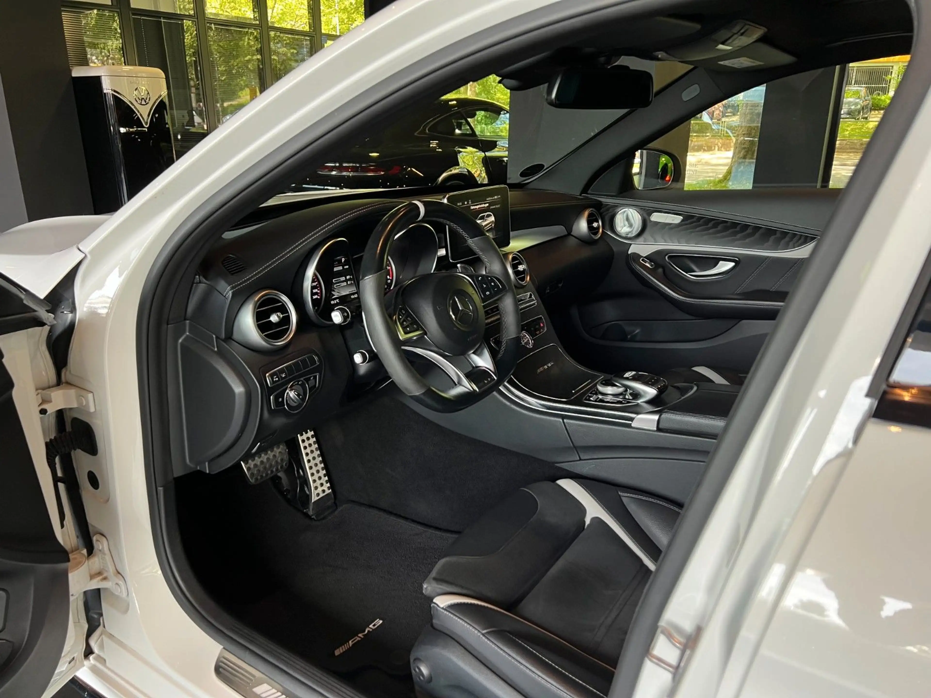 Mercedes-Benz C 63 AMG C 63 S AMG T*Pano*Burmester*SportAbgas*HeadUp — photo 13