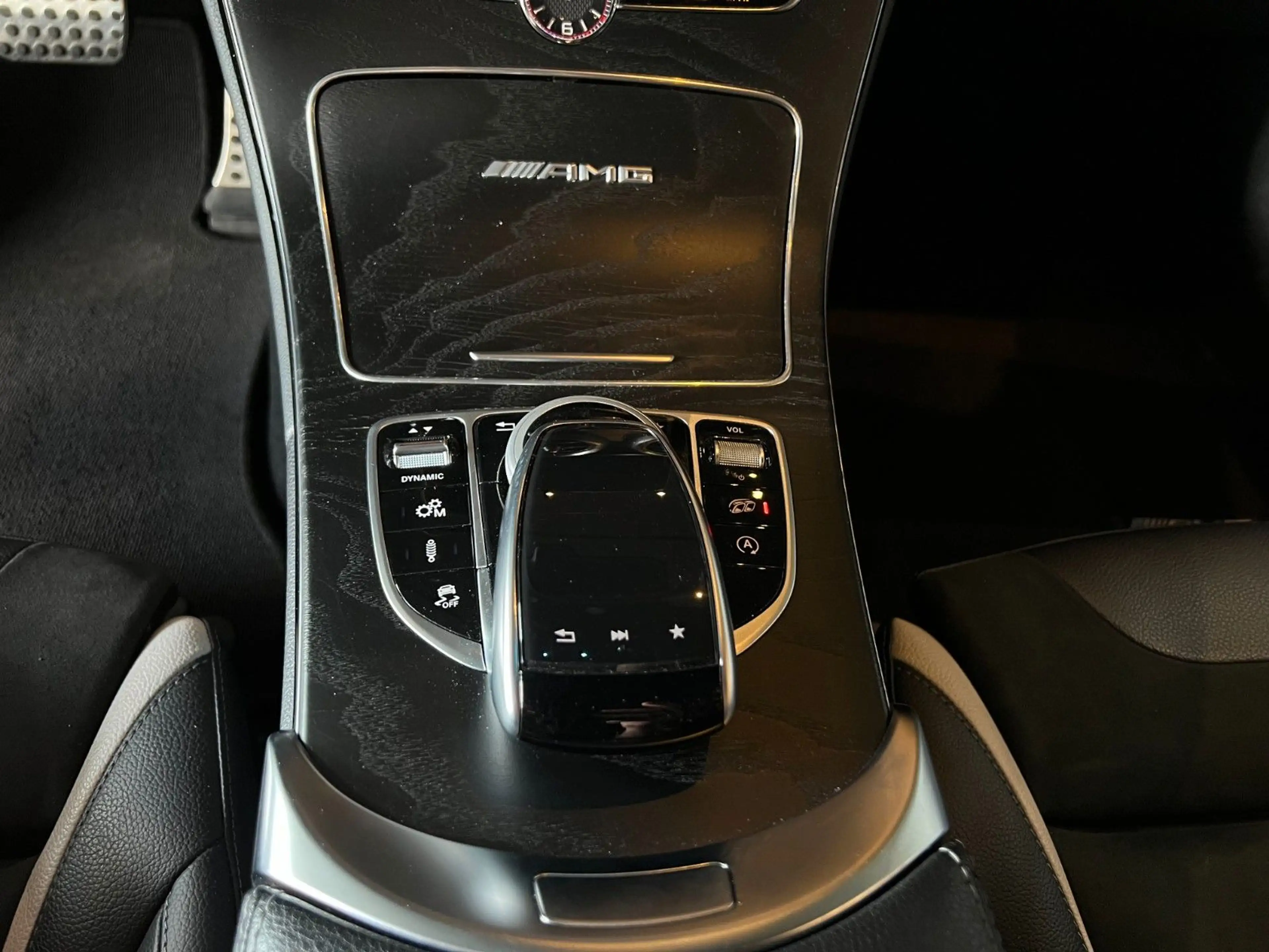 Mercedes-Benz C 63 AMG C 63 S AMG T*Pano*Burmester*SportAbgas*HeadUp — photo 23