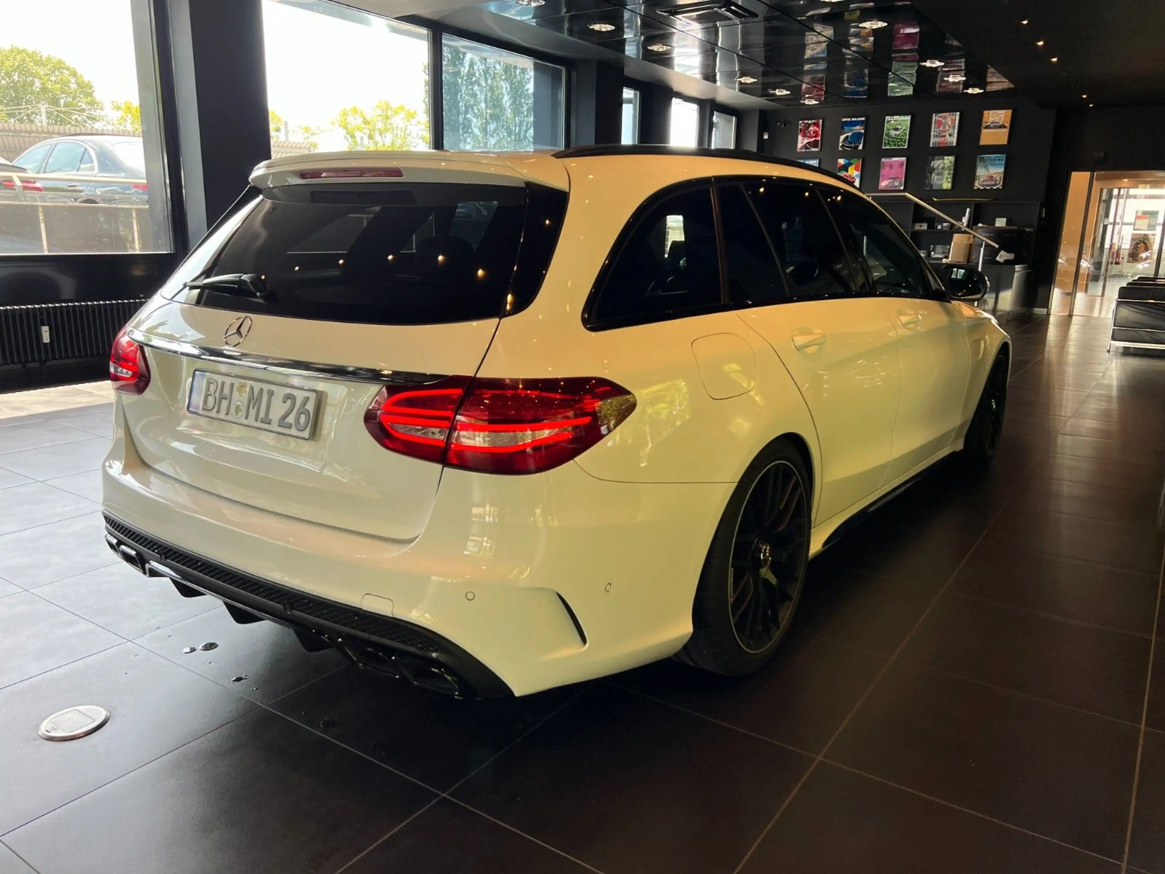 Mercedes-Benz C 63 AMG C 63 S AMG T*Pano*Burmester*SportAbgas*HeadUp — photo 8
