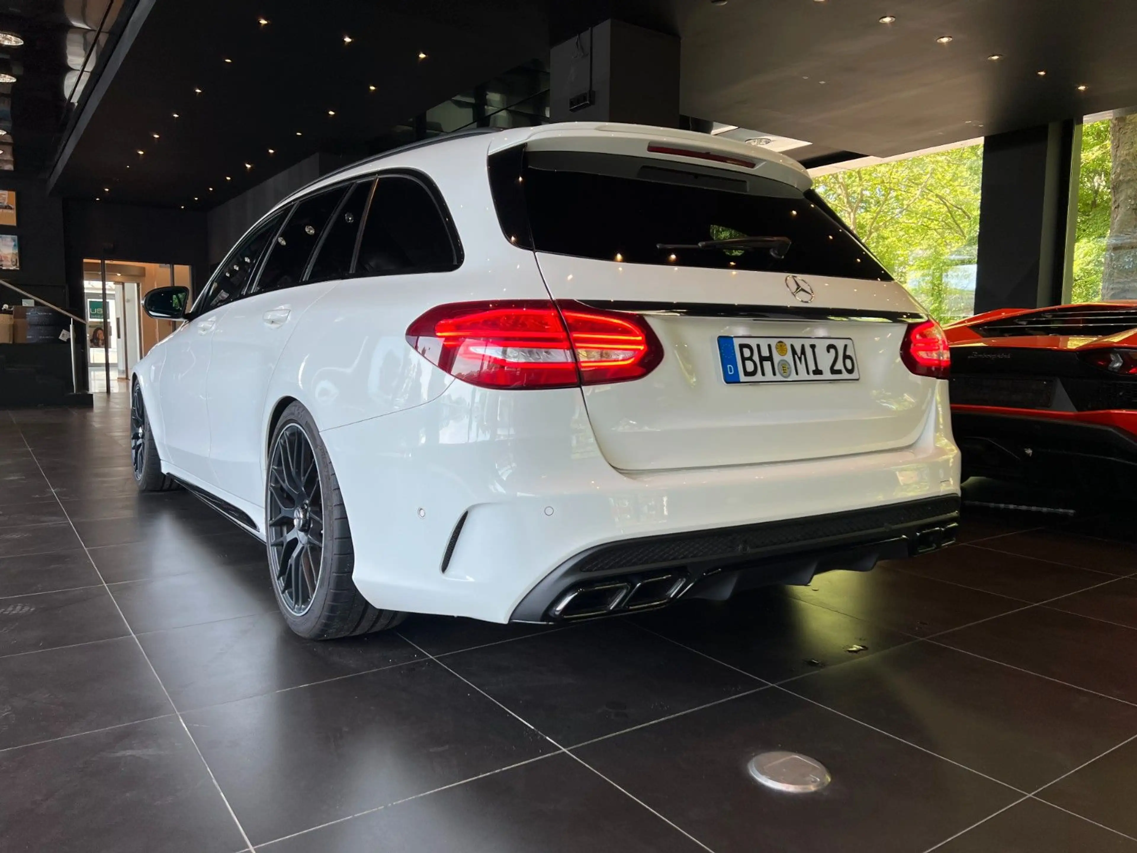 Mercedes-Benz C 63 AMG C 63 S AMG T*Pano*Burmester*SportAbgas*HeadUp — photo 10