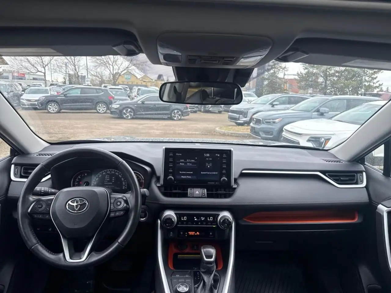 Toyota RAV 4 снимка Toyota RAV 4