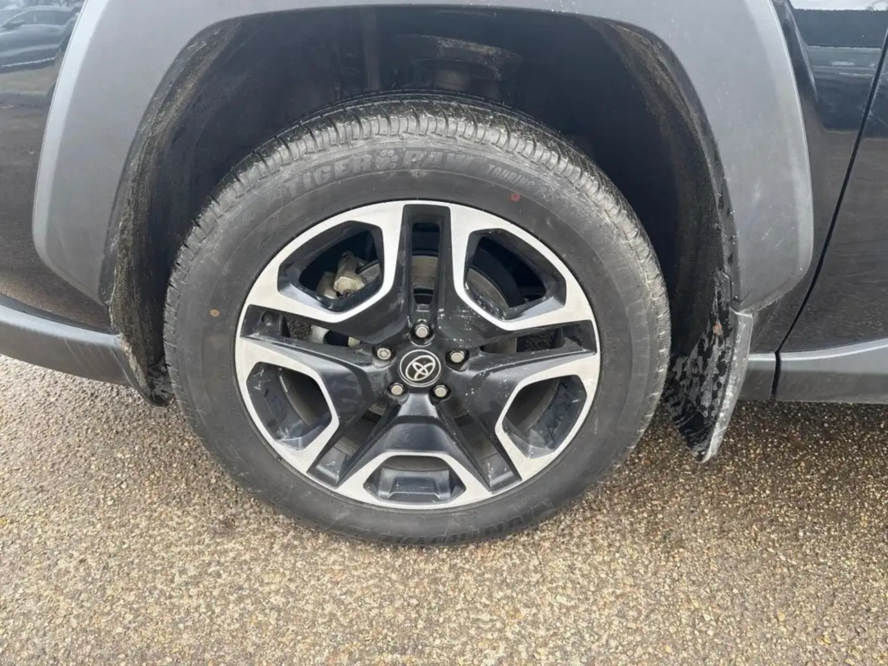 Toyota RAV 4 снимка Toyota RAV 4