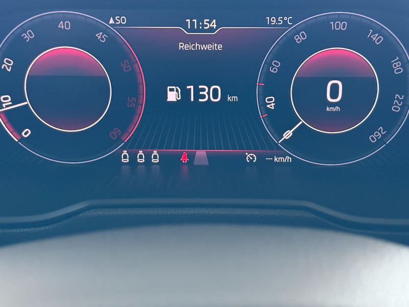Skoda Octavia Style Virtual Tacho-Ambiente-1.Bes-Navi-Kamera-ACC — photo 11