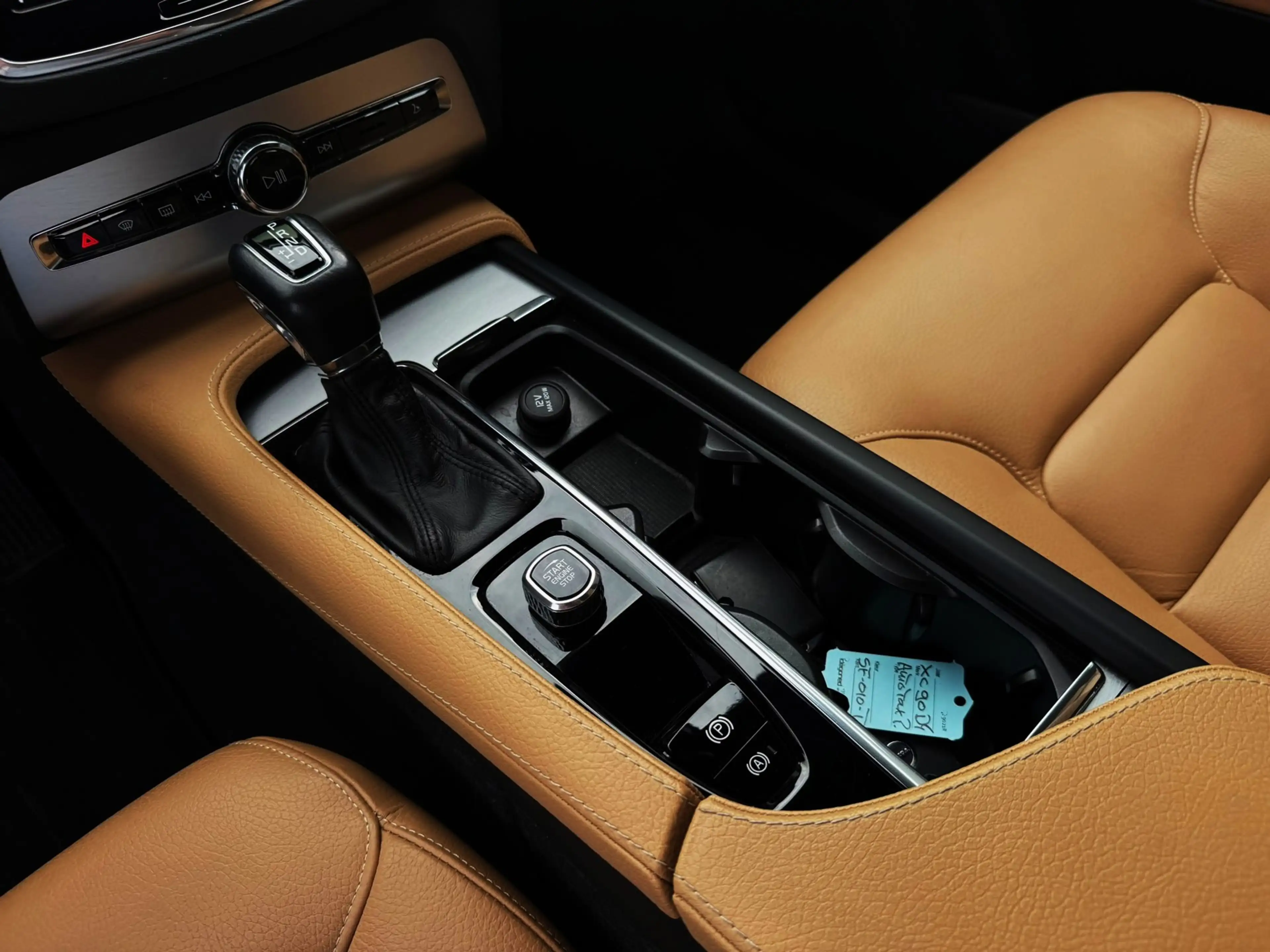 Volvo XC90 2.0 D4 90th Anniversary Edition 190PK|Full Led|Ada — photo 24
