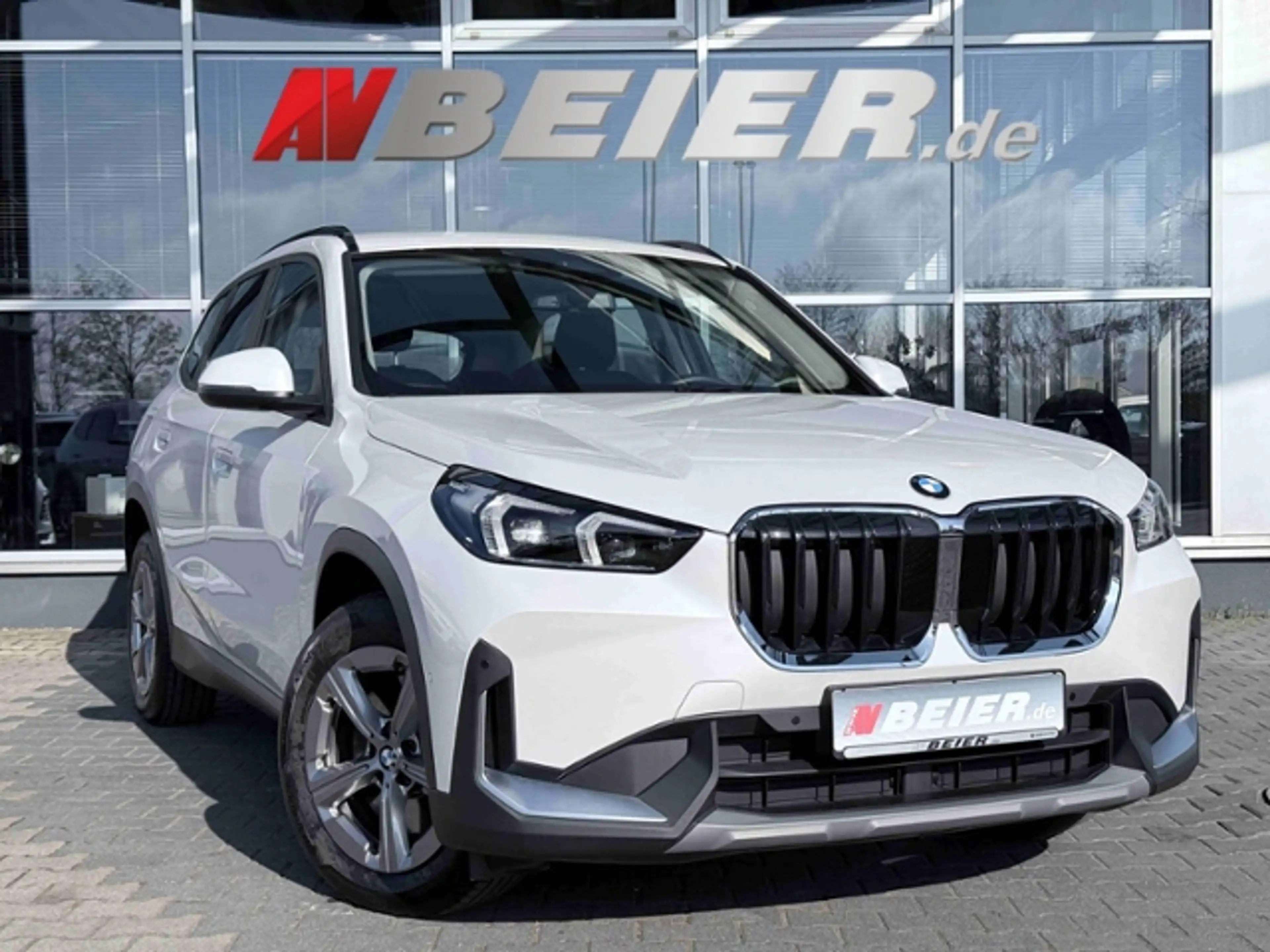 BMW X1 23 d xDrive DrivingPlus AHK PremiumPaket — photo 2