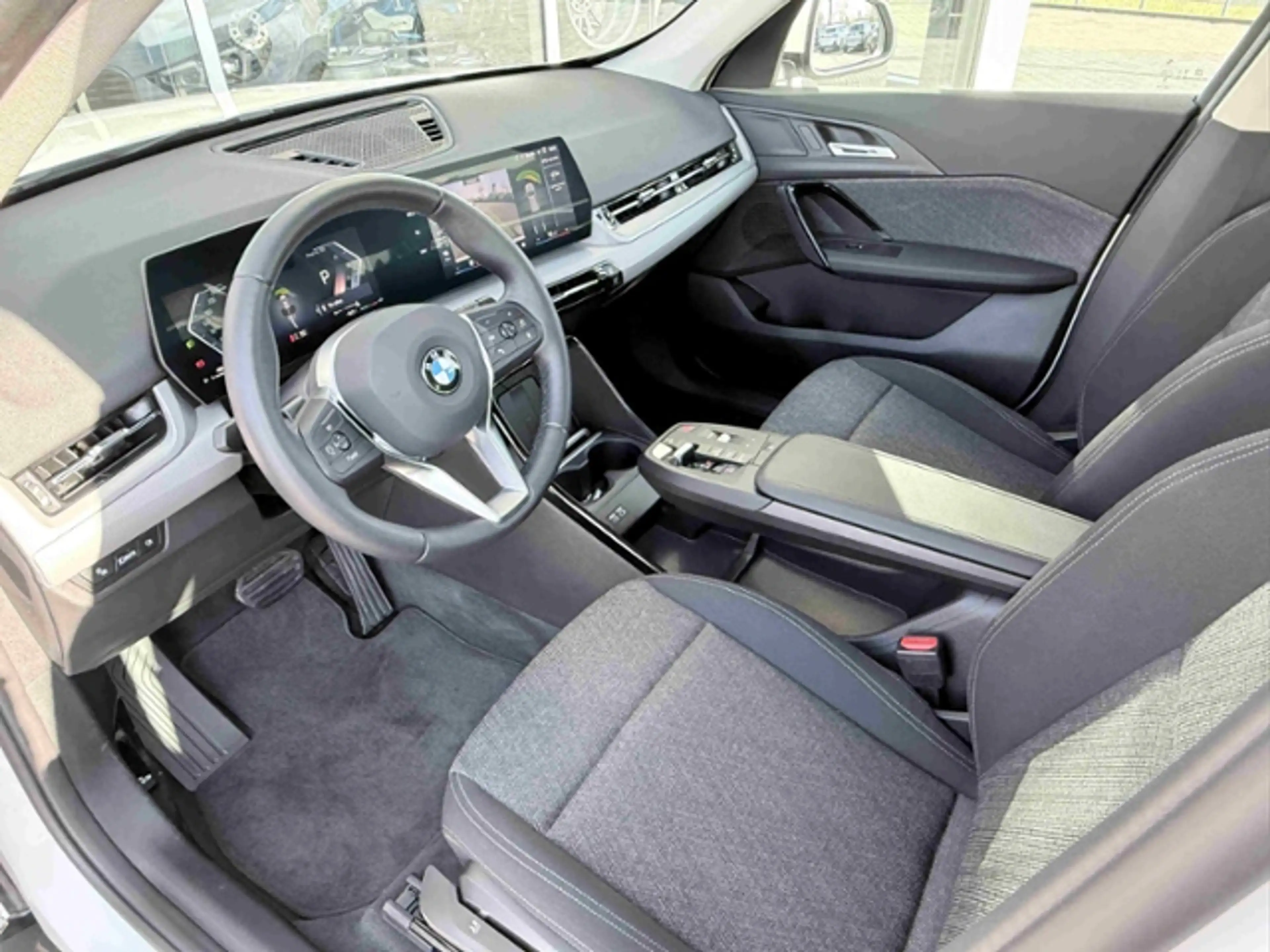 BMW X1 23 d xDrive DrivingPlus AHK PremiumPaket — photo 5