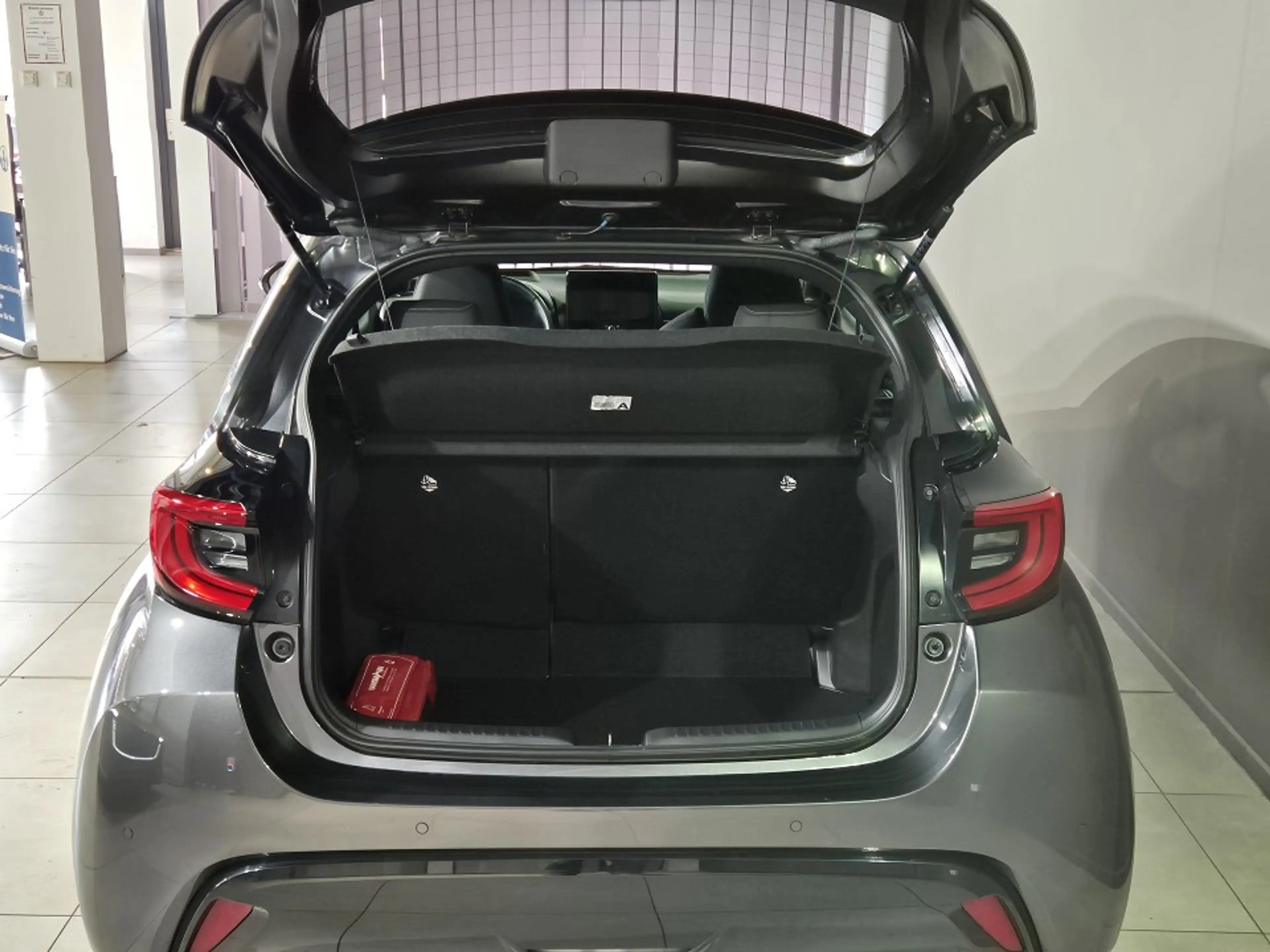 Mazda 2 Hybrid Homura Plus VVT-i 116/Navi/Head-Up/Panorama — photo 5