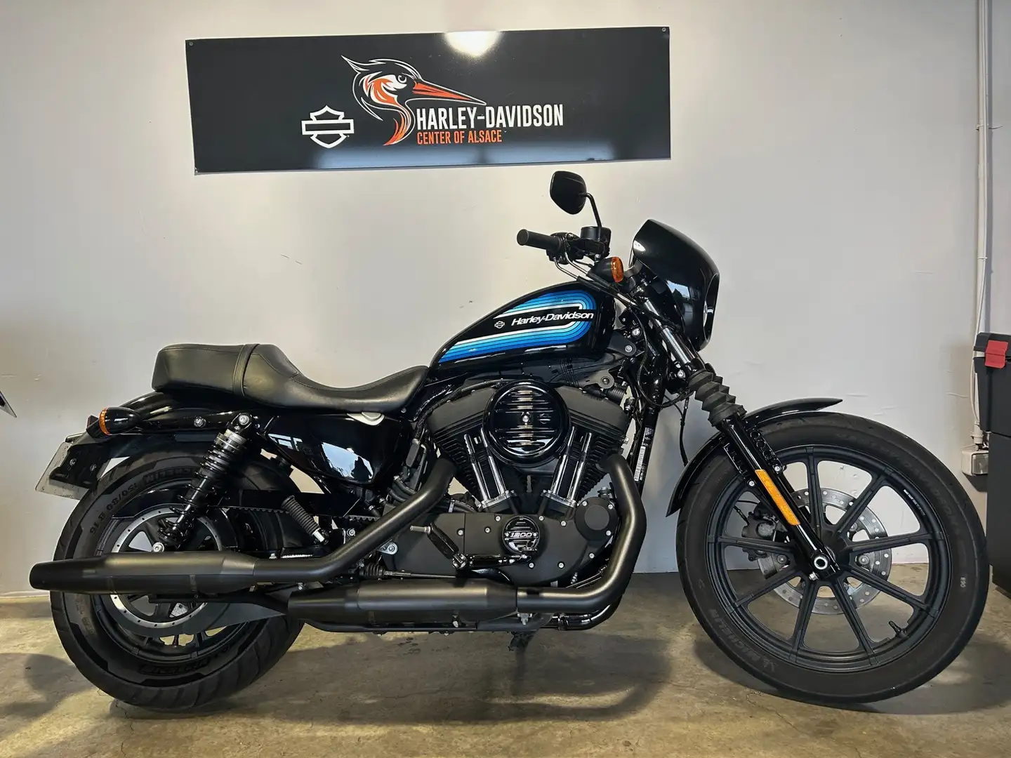 Harley-Davidson Sportster Noir - 1