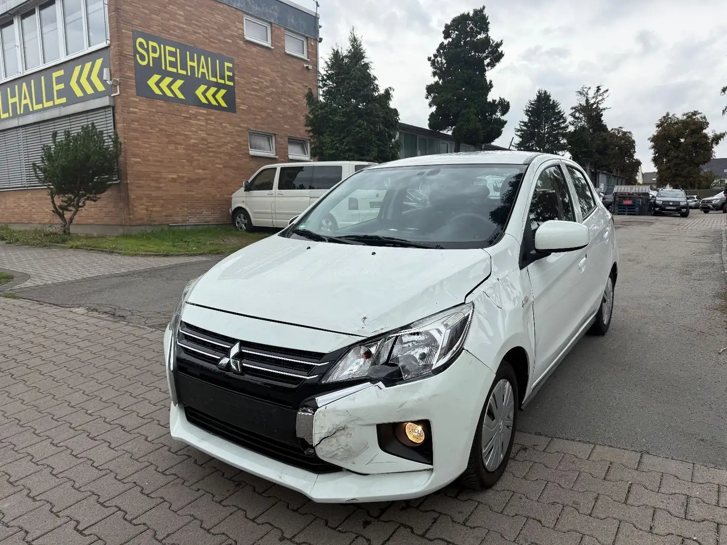 Mitsubishi Space Star 1.0 MIVEC NO AC/KEIN KLIMA Weiß - 1