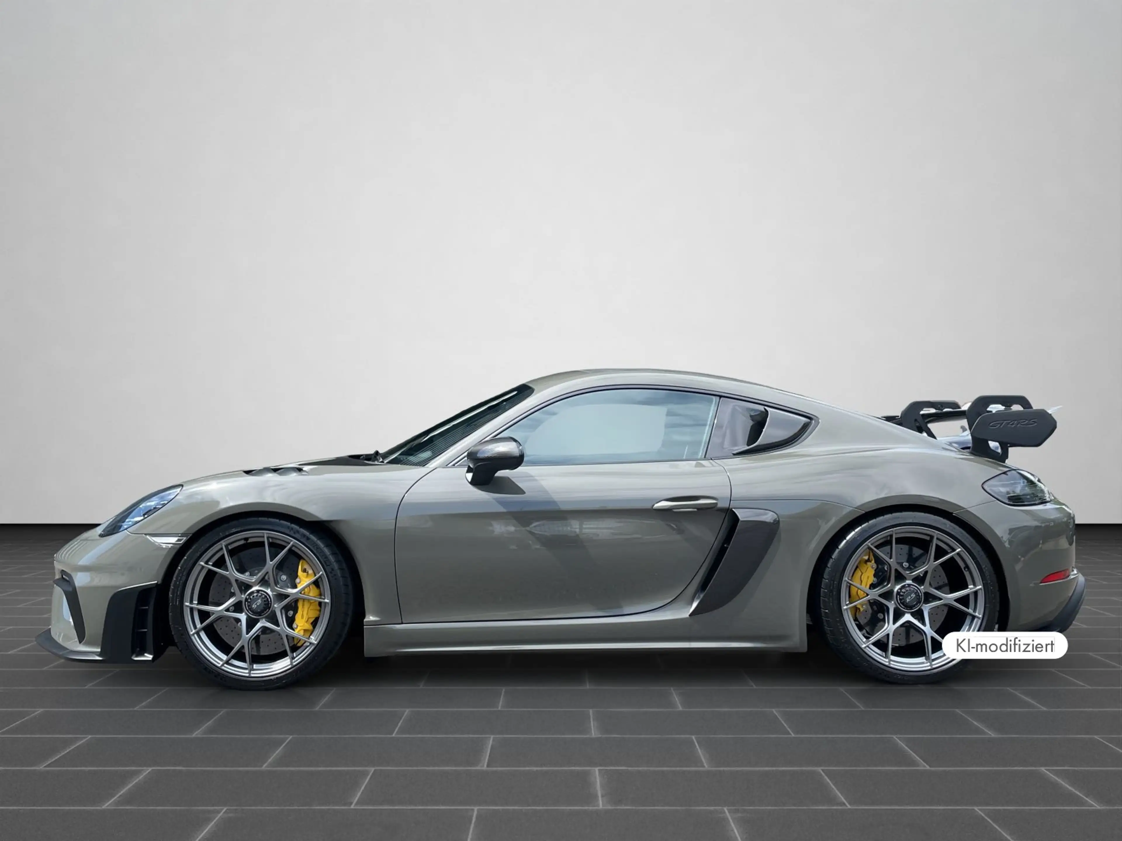 Porsche Cayman 718 GT4 RS — photo 2